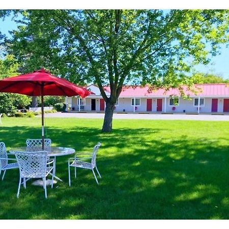 Skowhegan Belmont Motel المظهر الخارجي الصورة